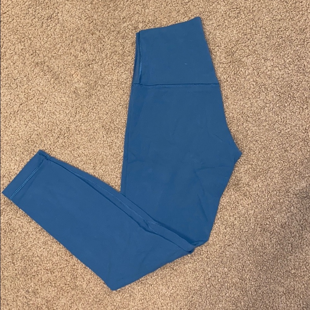 Lululemon align pant size 6 25”